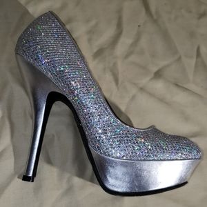 Rouge Silver Sparkle Heel